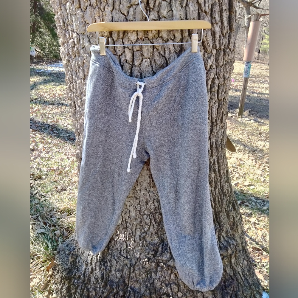 ⬇️Price Drop!⬇️Victoria's Secret Joggers in size S
